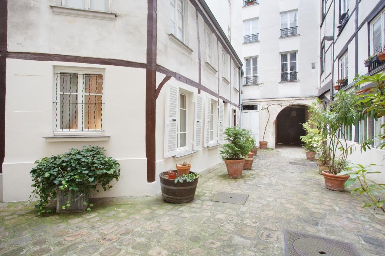 Apartment Le Marais By Studio Prestige Paris Eksteriør billede